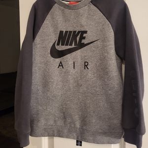 Nike Sweater Grey